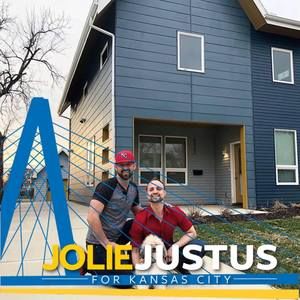 Meet your Posher, Derrick